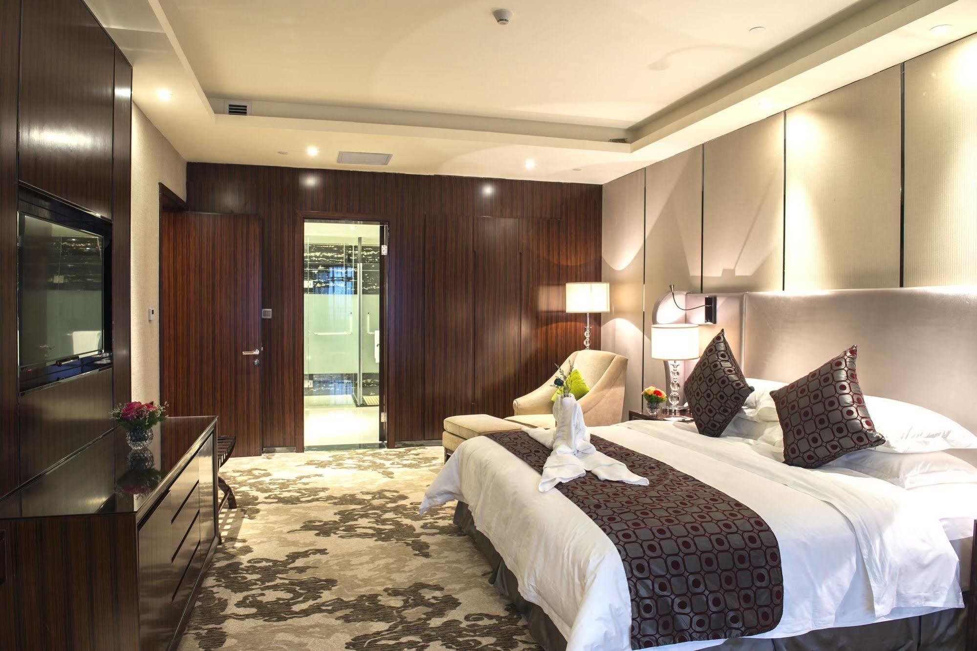 Country Garden Phoenix Hotel Longjiang Shunde Foshan City Екстер'єр фото